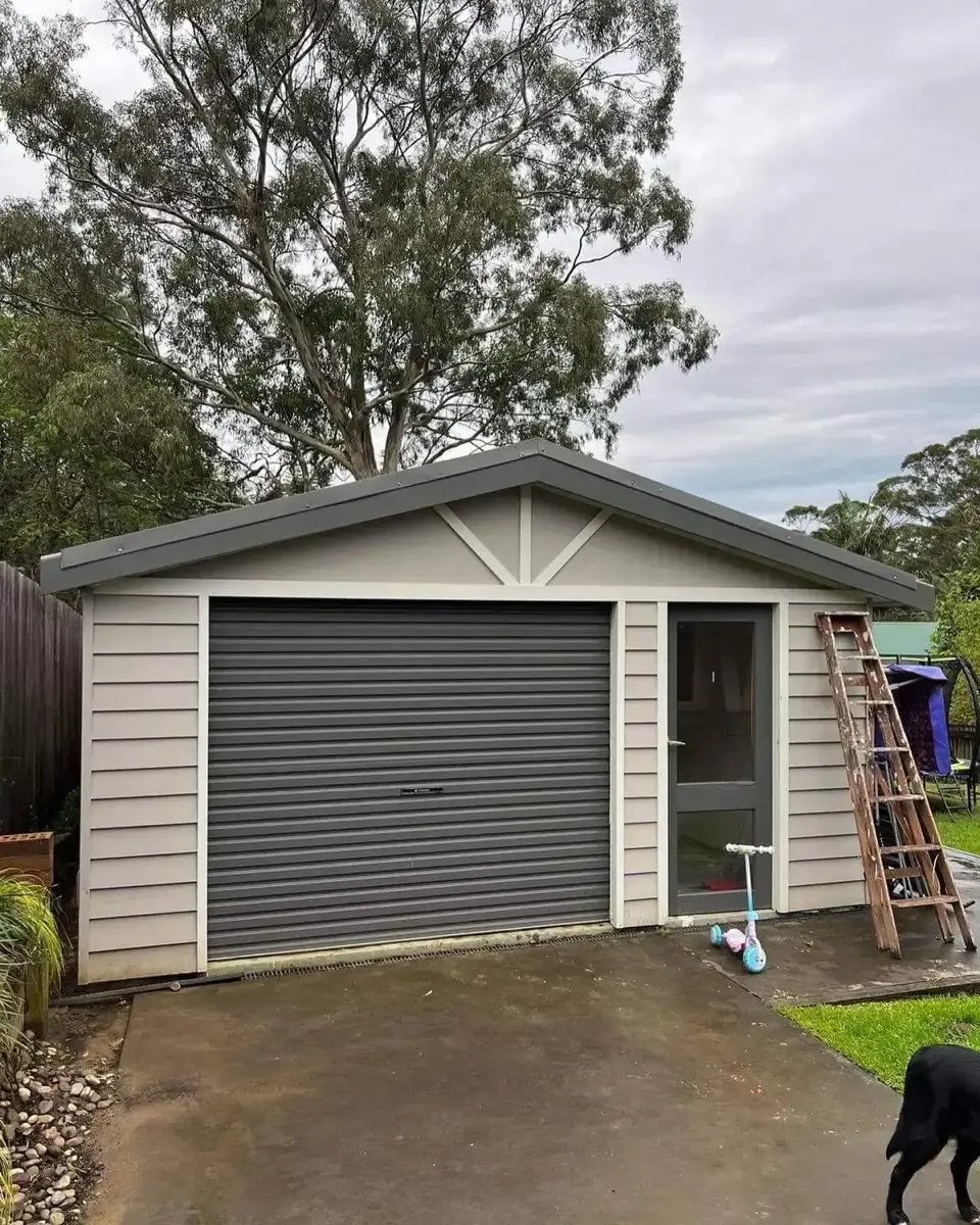 Colorbond garage by All Round Carpentry